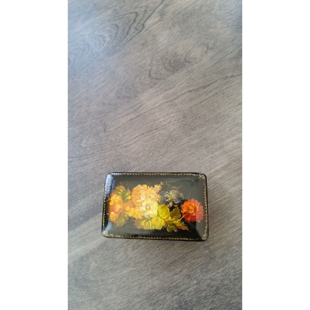 Palekh jewelry box